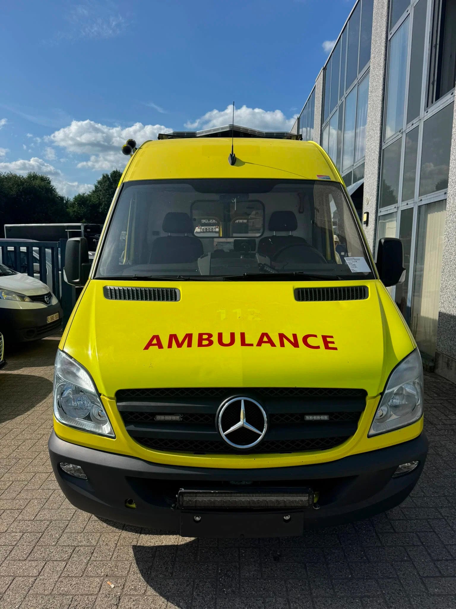 Mercedes-Benz Sprinter 316 *AMBULANCE-EURO 5-AUTOMATIC*, Autos, Euro 5, Achat, 2950 kg, Entreprise