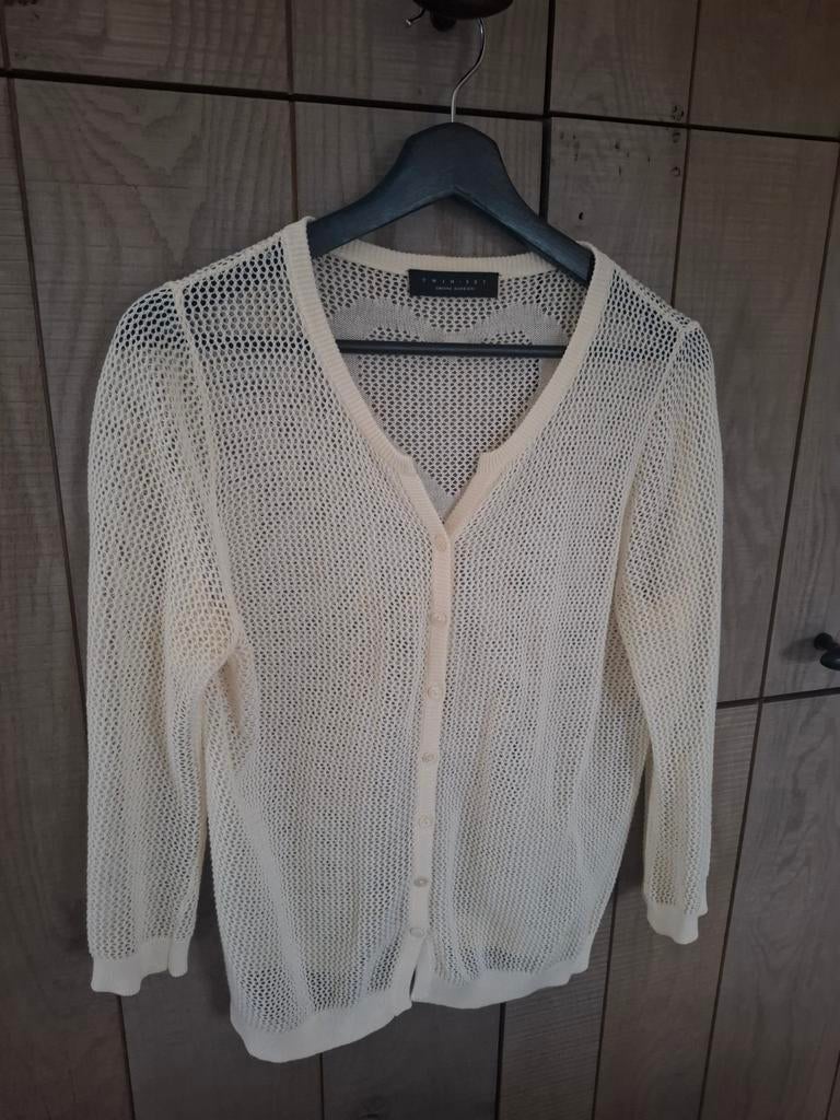 Gehaakte  cardigan Twinset mt M (nwpr 155eur), Kleding | Dames, Maat 38/40 (M), Twinset, Beige, Ophalen of Verzenden