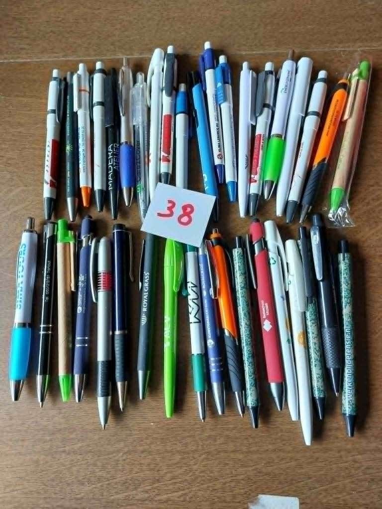 Stylo's 38 stuks, Collections, Enlèvement, Neuf, Stylo à bille