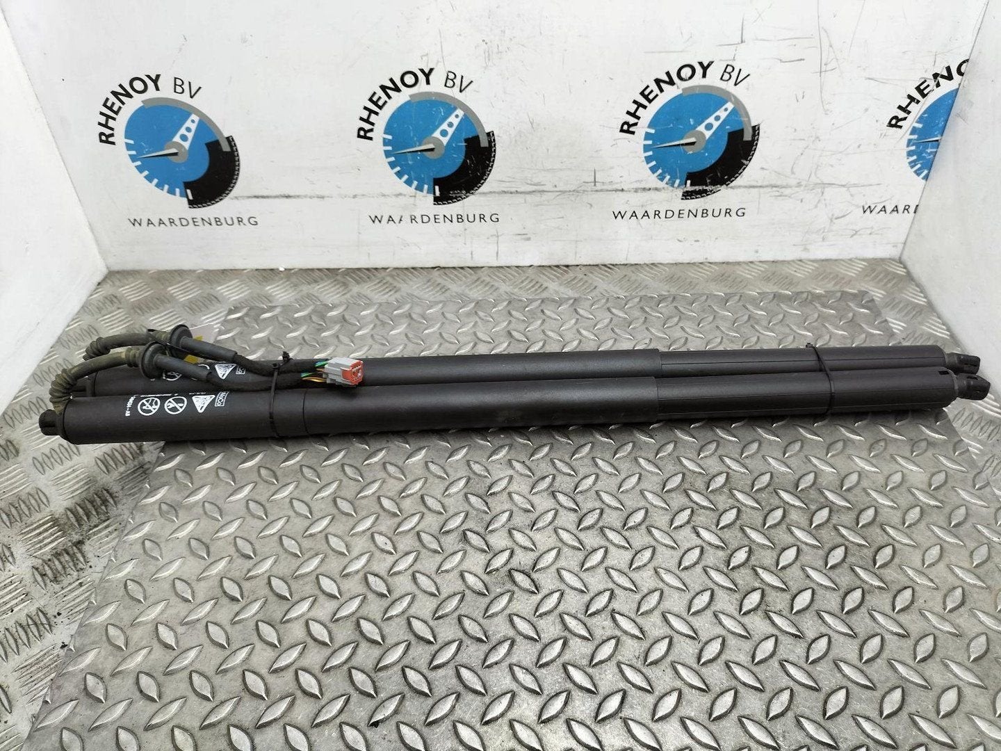 FORD PUMA Titanium ACHTERKLEP GASVEER / ELEKTRISCHE SPINDEL, Ophalen of Verzenden, Gebruikt, ARN erkend