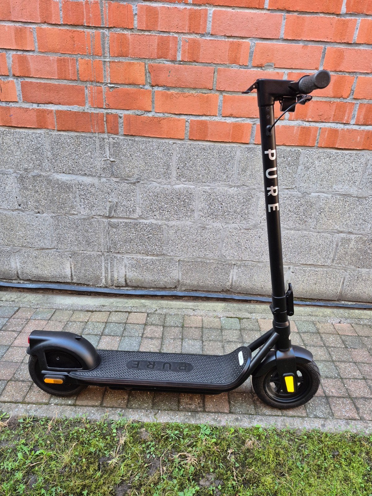 Step PURE Air 4.
met oplader, Stepkabelslot Combin, Fietsen en Brommers, Ophalen of Verzenden