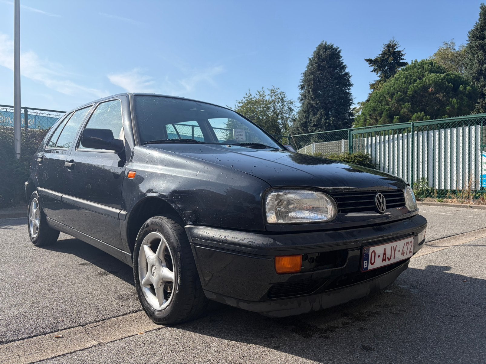 VW Golf 3 Oldtimer uit 1994, Auto's, Voorwielaandrijving, Zwart, 4 cilinders, 1600 cc