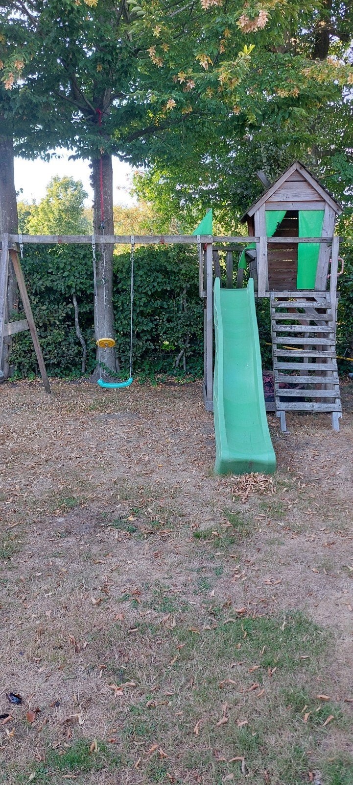Speeltoestel met schommel en glijbaan, Ophalen, Gebruikt, Glijbaan