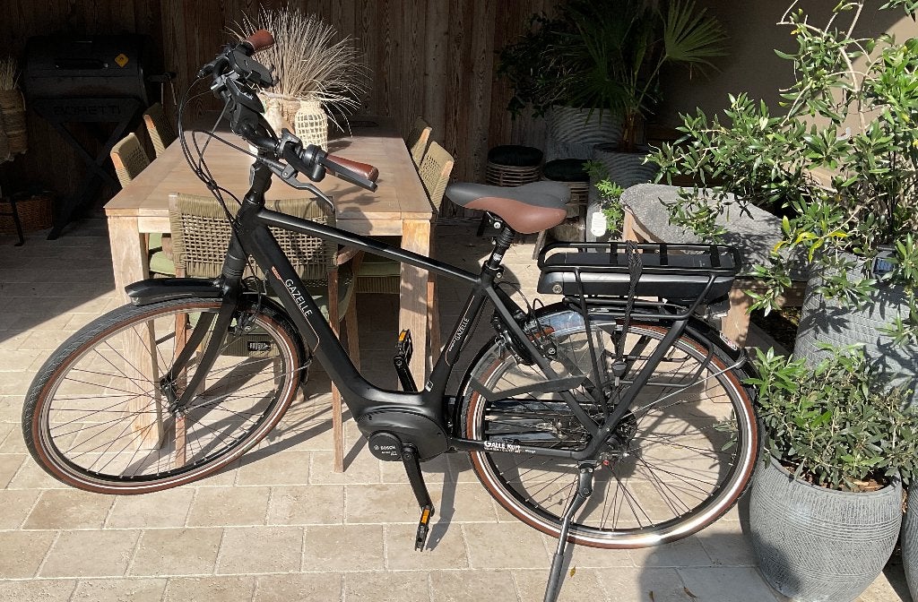 E bike . Gazelle, Ophalen, Zo goed als nieuw, 51 tot 55 cm, 50 km per accu of meer