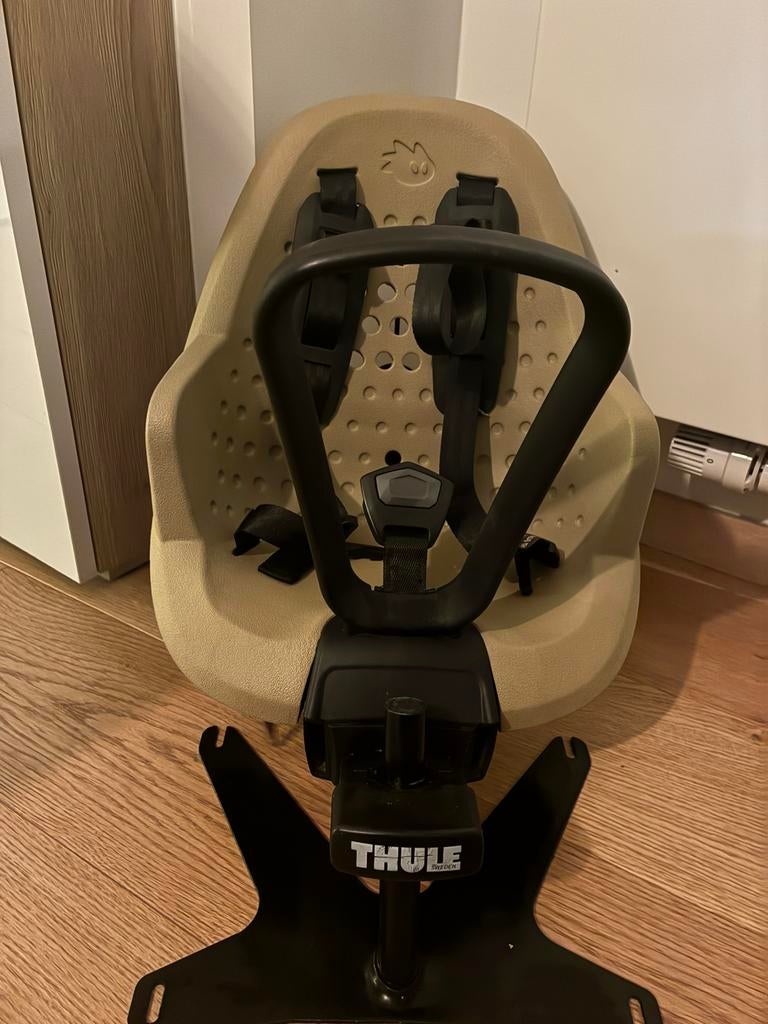 Thule Yepp 2 Mini Fietsstoeltje met adapter voor Urban Arrow, Ophalen, Zo goed als nieuw
