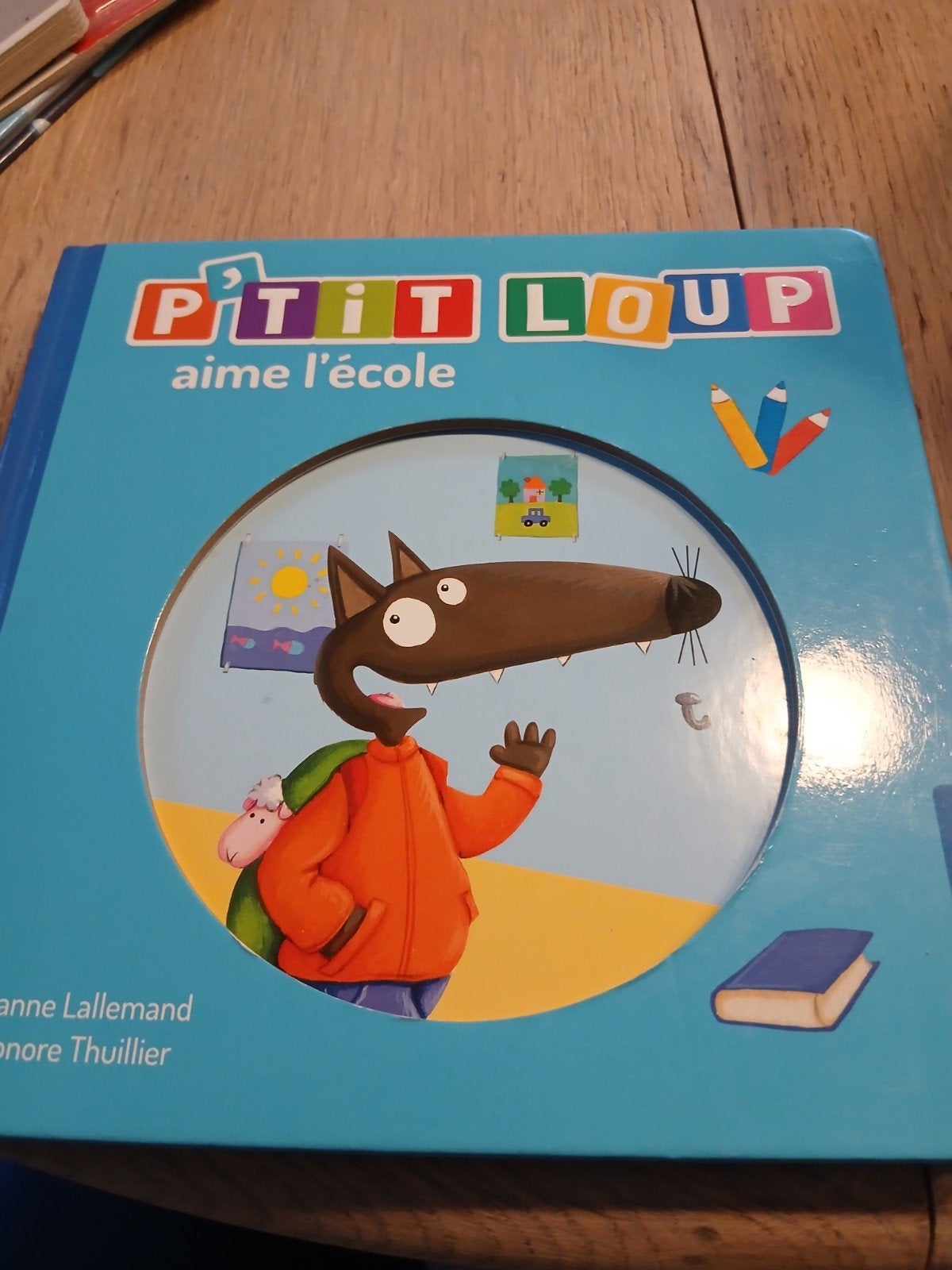 livre p’tit loup, Livres, Enlèvement