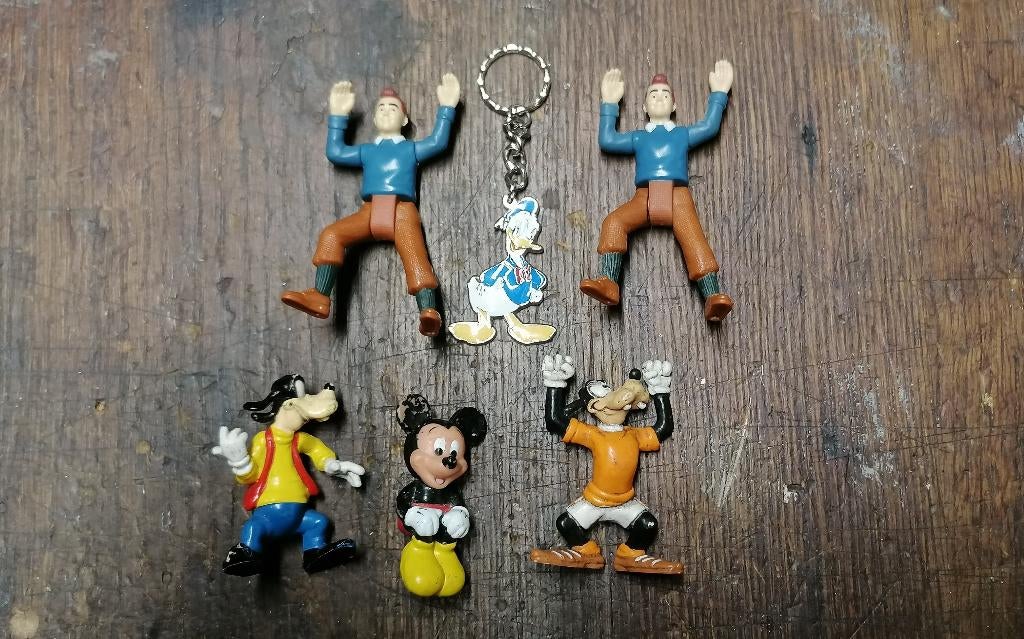 Personnages Walt disney production, Collections, Envoi, Tintin, Utilisé, Statue ou Figurine