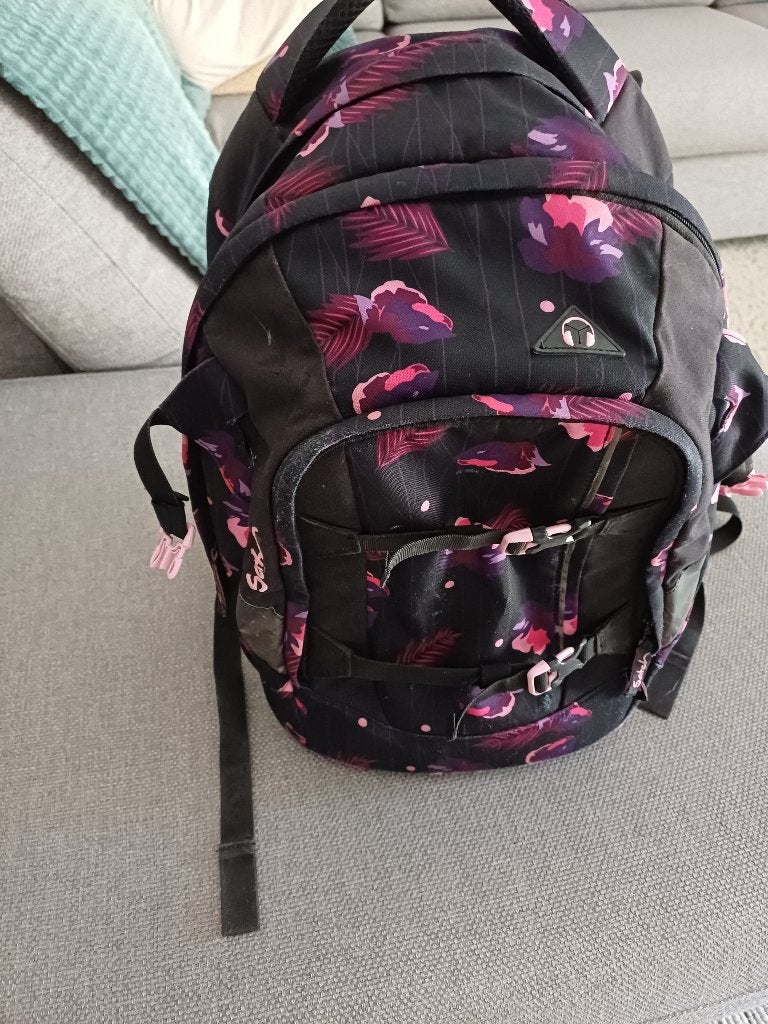 Satch schoolrugzak met laptopvak, Handtassen en Accessoires, Tassen | Schooltassen, Ophalen, Gebruikt, Zwart, Rugtas