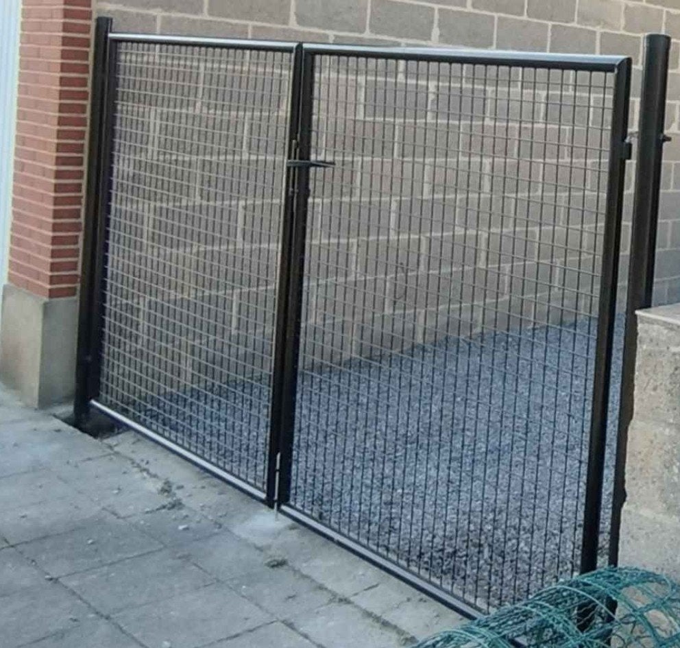 Nieuwe tuinpoort 3m 125 en 150 hoog