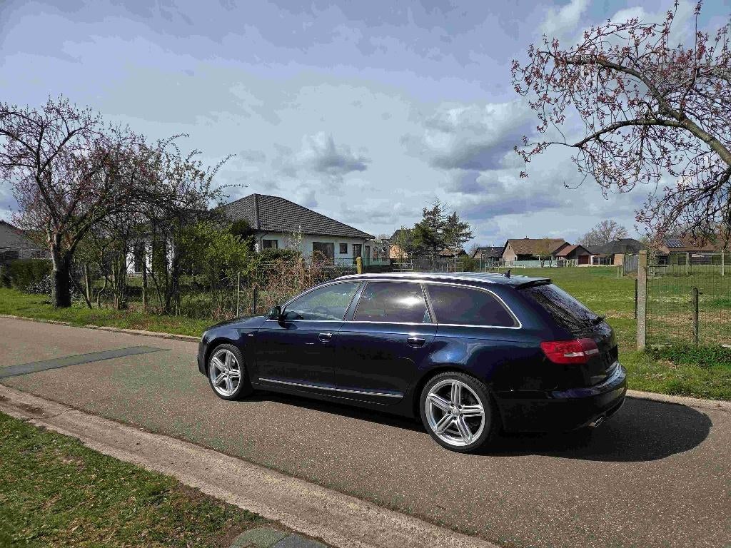 Audi A6 Avant 3.0 TDI 239 pk quattro S line Luchtvering, Auto's, Automaat, Euro 5, Parkeersensor, 176 kW