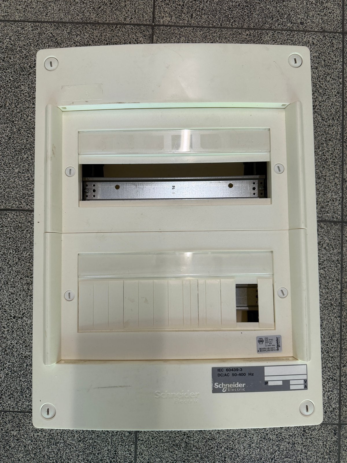 Zekeringkast Schneider, Doe-het-zelf en Bouw, Ophalen, Gebruikt