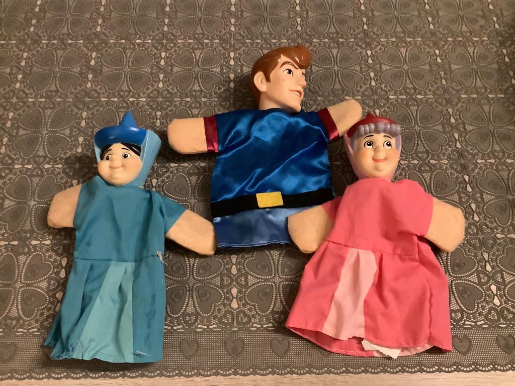 Disney Sleeping Beauty verschillende poppenkast poppen, Ophalen of Verzenden, Zo goed als nieuw, Overige typen