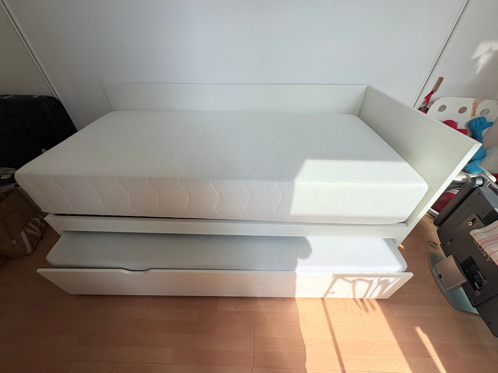 Lit enfant double avec matelas neuf, Enlèvement, Comme neuf, Matelas