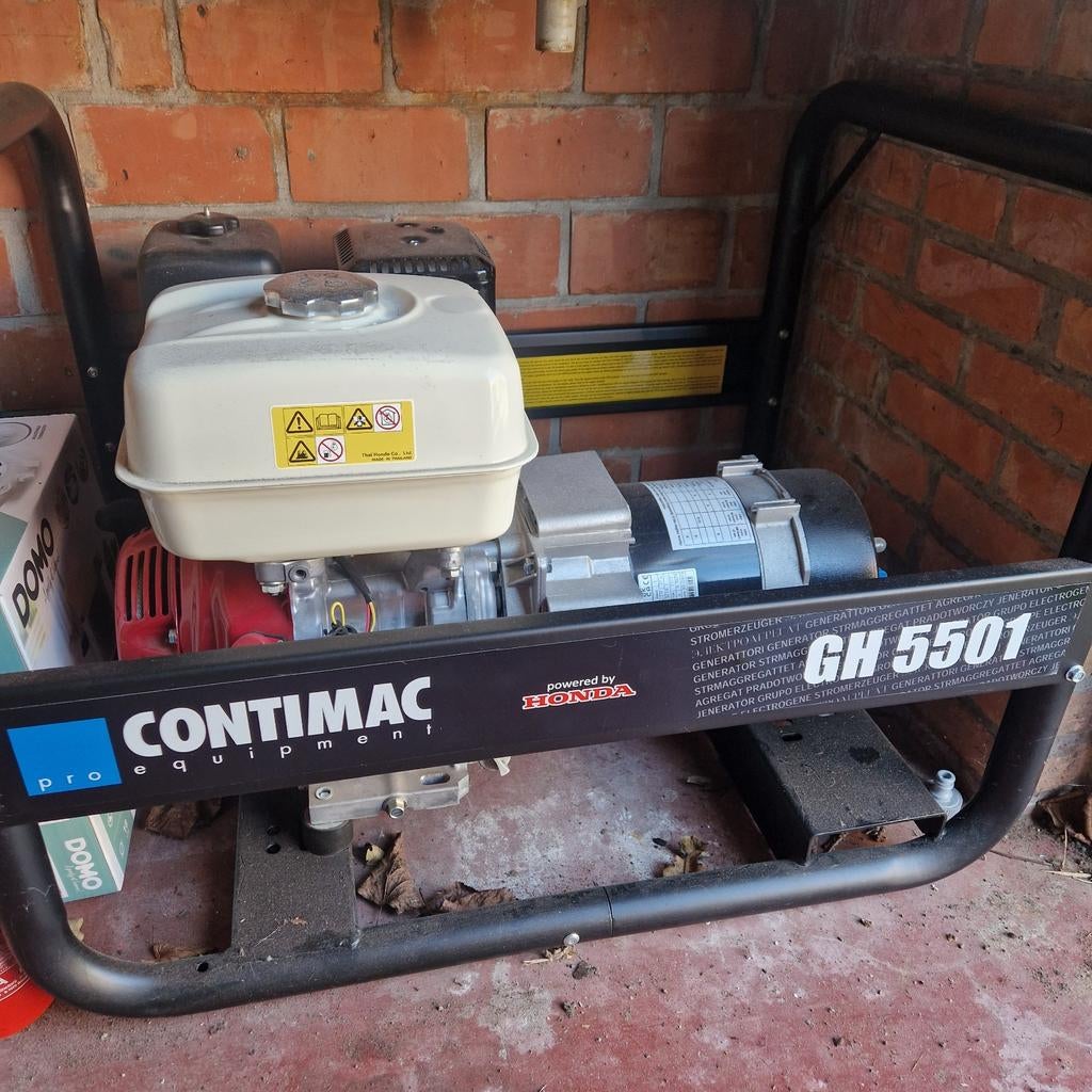 Splinternieuwe stroomgroep,1 jaar oud,nooit gebruikt, Doe-het-zelf en Bouw, Ophalen