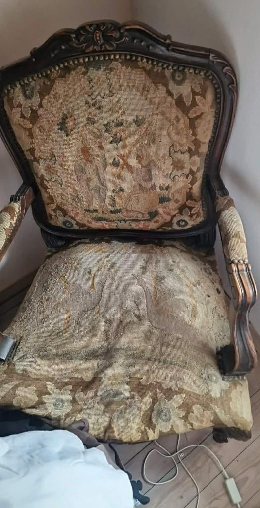 Fauteuil ancien, Ophalen