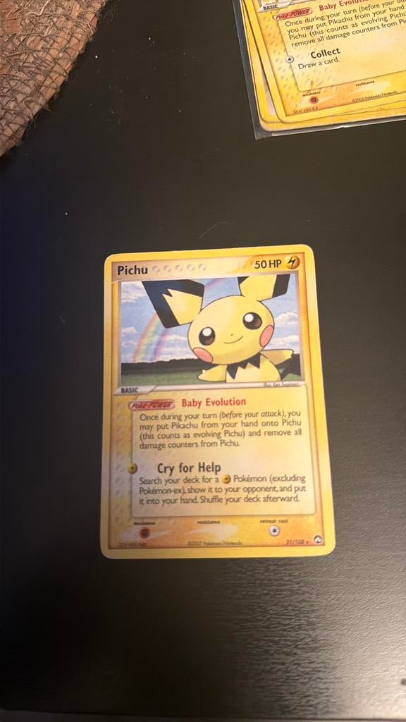 Pichu 21/108, Hobby en Vrije tijd, Verzamelkaartspellen | Pokémon, Ophalen of Verzenden, Zo goed als nieuw