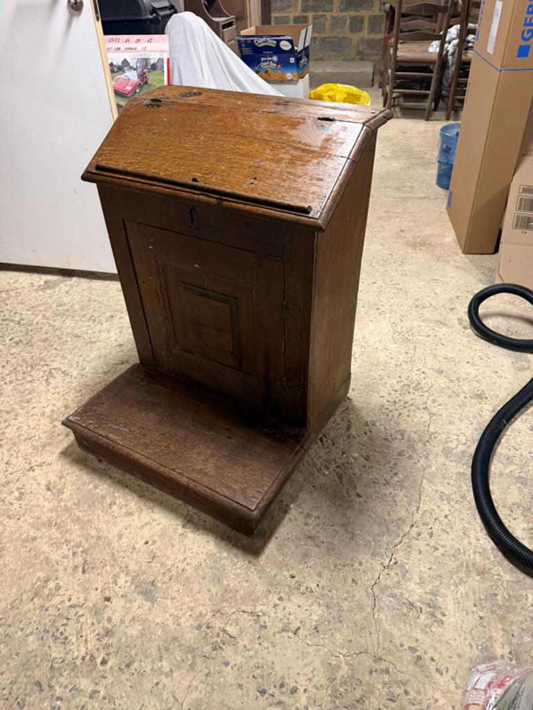 Meuble de prière en chene  du IIIX, Maison & Meubles, 70 cm ou plus, 45 à 65 cm, Enlèvement, Utilisé