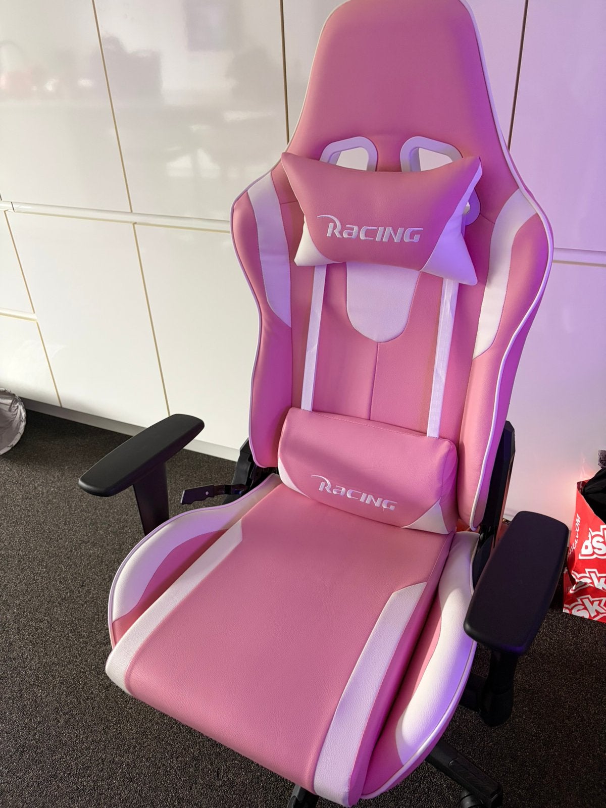 Roze gaming stoel, Ophalen, Zo goed als nieuw, Roze