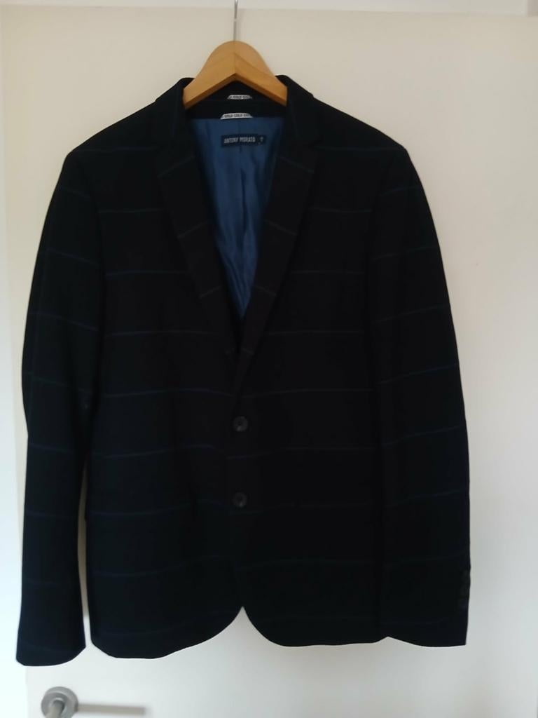 Blazer Tony Morato, Ophalen