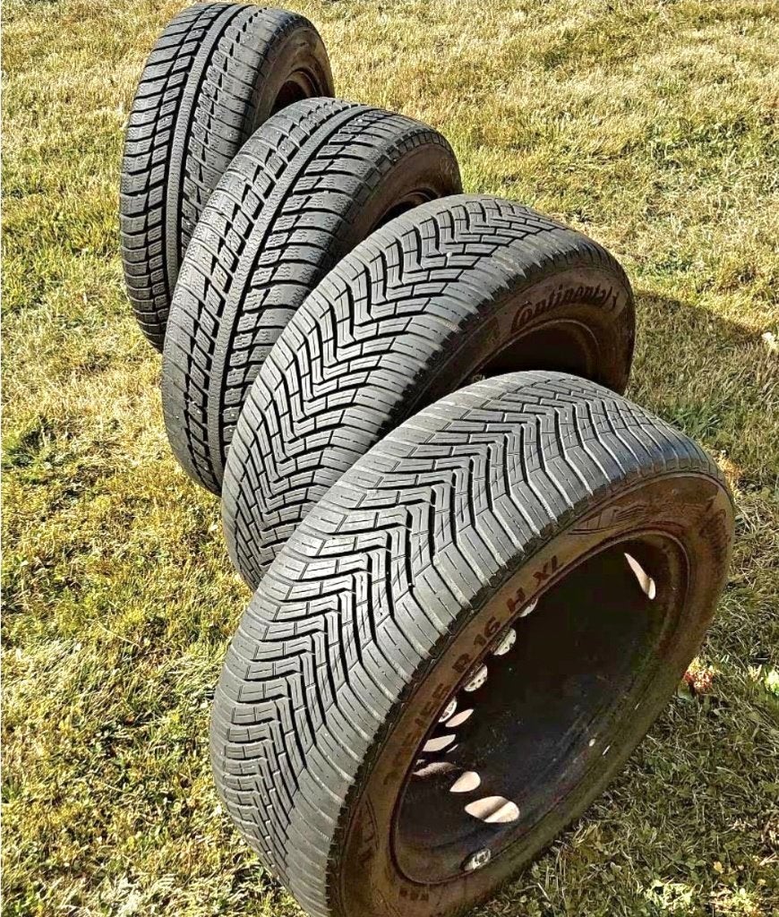 4 jantes Golf 7 avec des pneus hiver 205/55-16, Autos : Pièces & Accessoires, Pneus et Jantes, Pneus hiver, 16 pouces, 205 mm