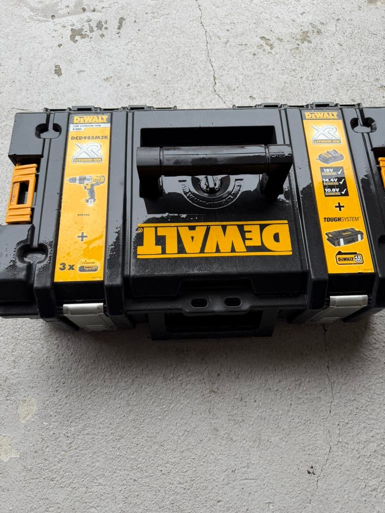 Dewalt klopboormachine, Doe-het-zelf en Bouw, Ophalen, Zo goed als nieuw