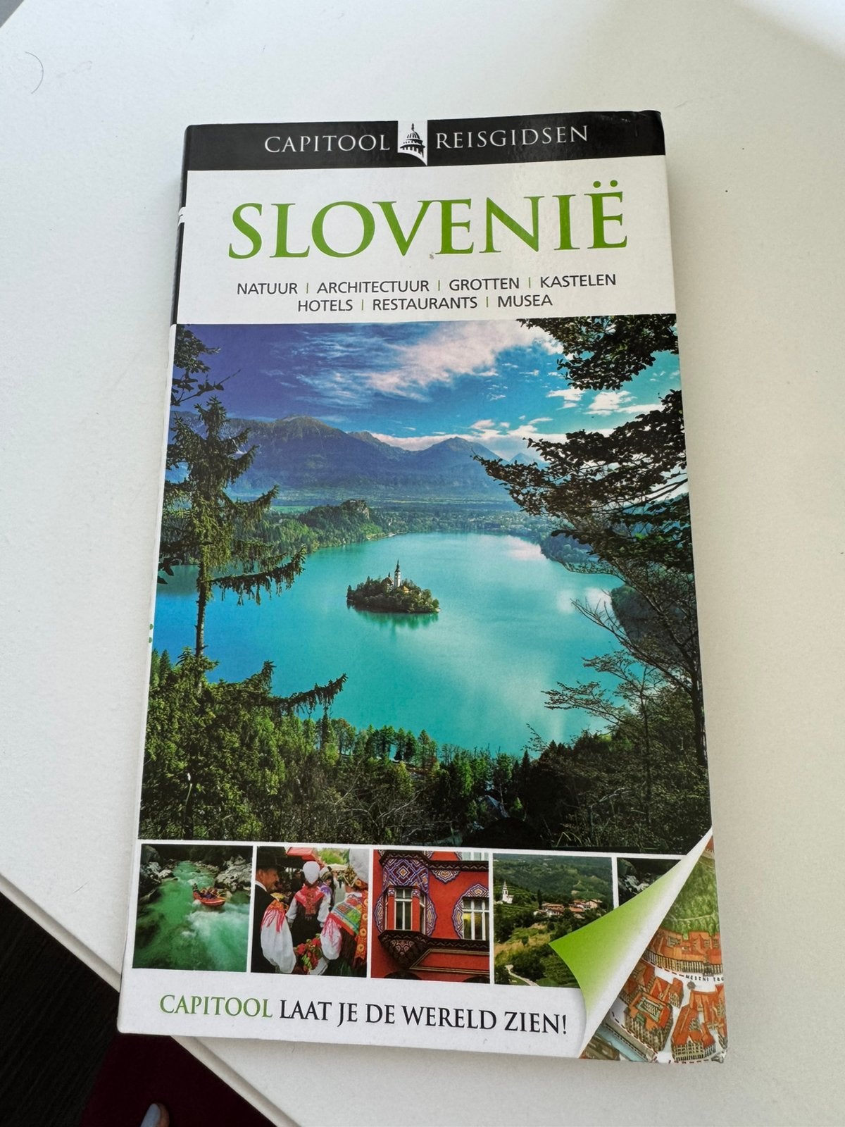 Capitool reisgids Slovenië, Boeken, Reisgidsen, Ophalen, Zo goed als nieuw, Capitool