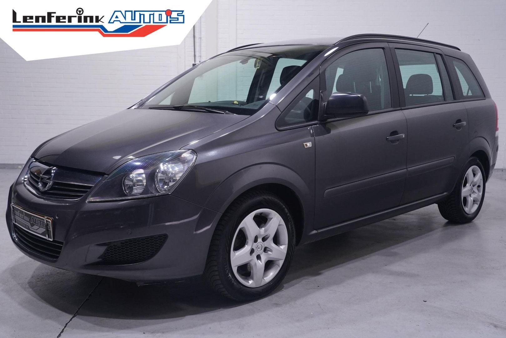 Opel Zafira 1.7 CDTi Selection 7-persoons PDC v+a stuurbedie, Autos, Argent ou Gris, Achat, Entreprise, Boîte manuelle