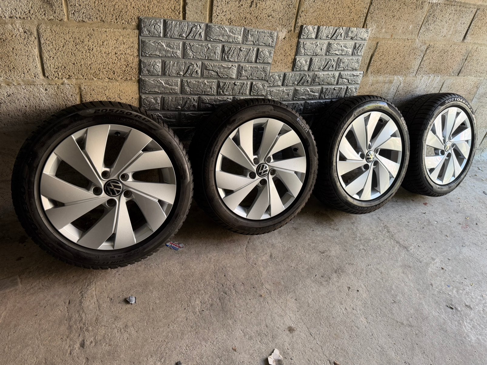 Orginele Volkswagen Caddy Golf velgen 205.50.17, Enlèvement ou Envoi