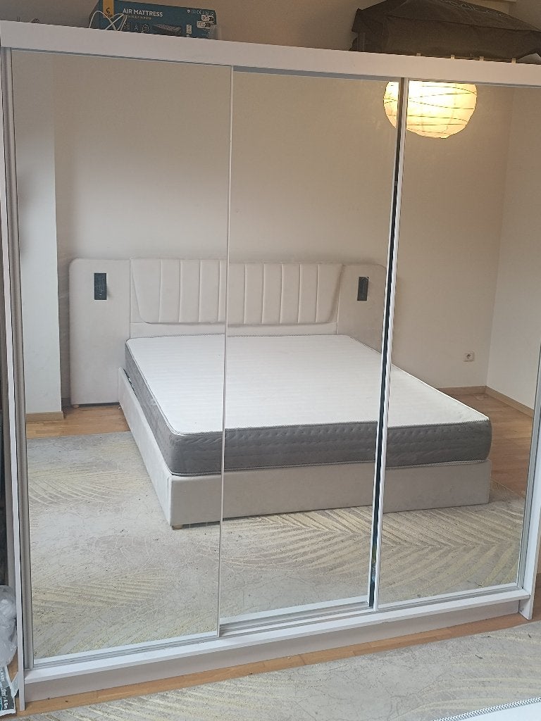 Chambre a coucher et salon, Huis en Inrichting, Slaapkamer | Complete slaapkamers, Ophalen, Zo goed als nieuw, Twijfelaar, Moderne