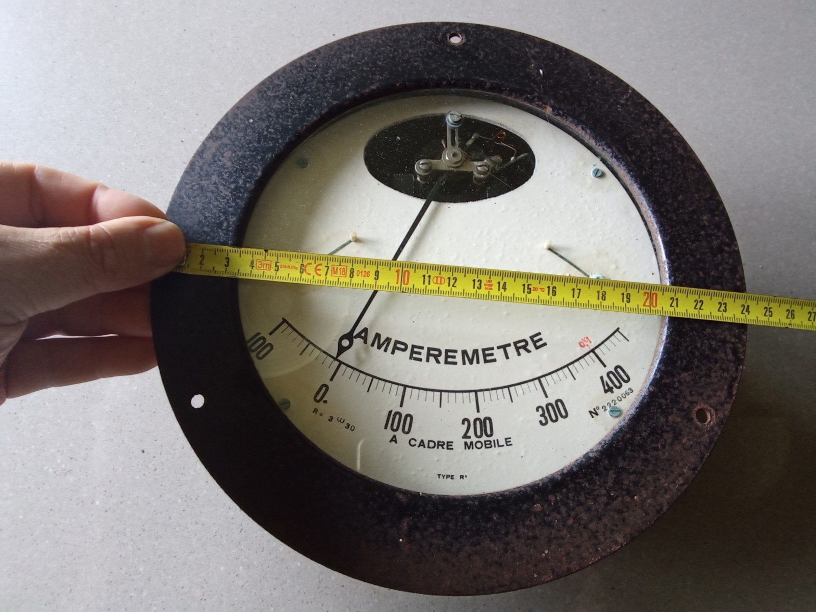 Oude amperemeter, Ophalen