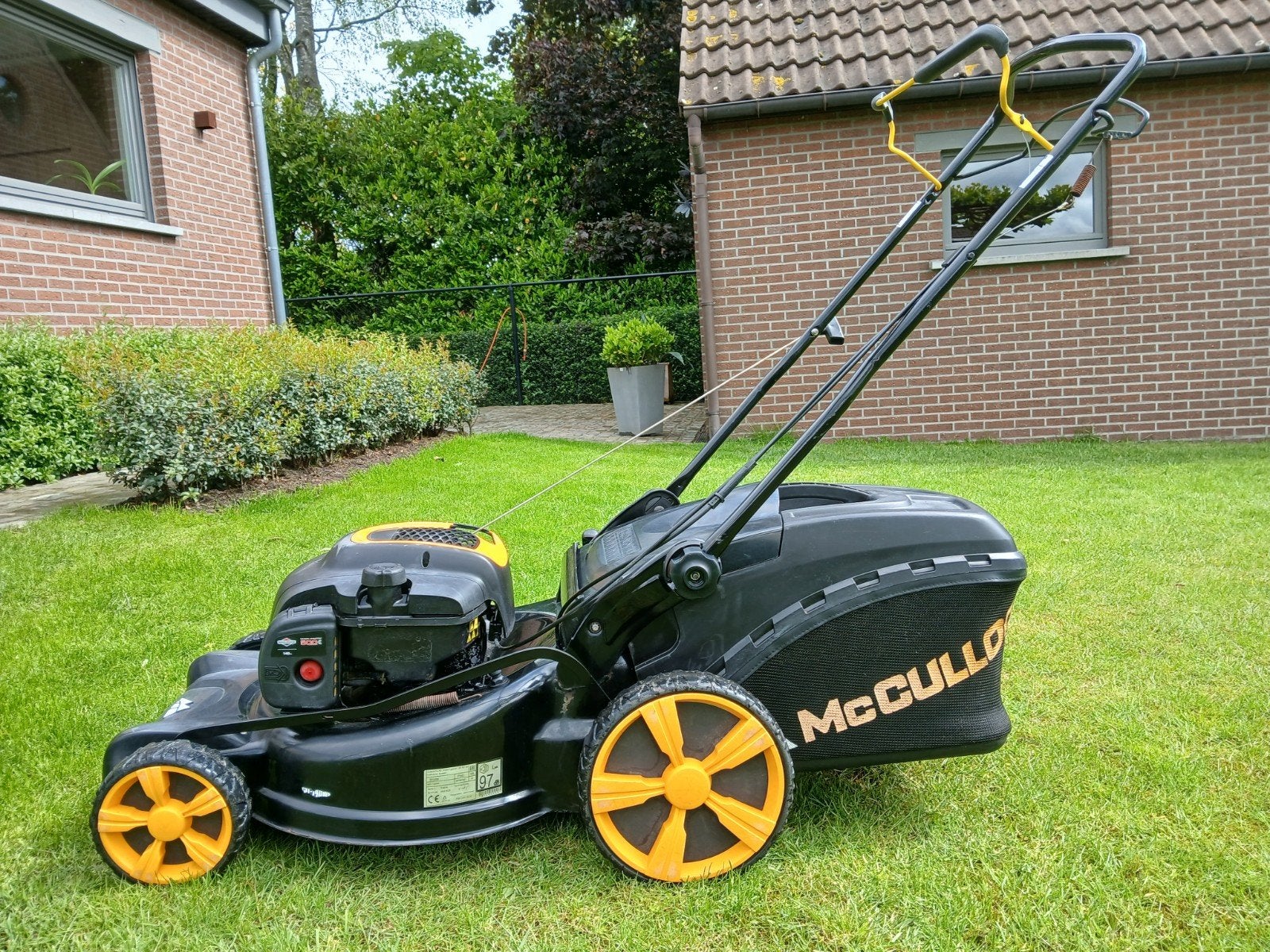 MC CULLOGH grasmaaier, Enlèvement