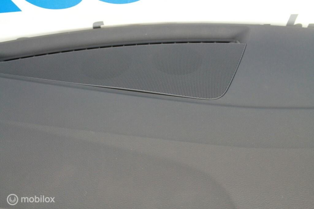 Airbag set - Dashboard 4 spaak zwart Audi Q3 F3 (2019-heden), Gebruikt, Ophalen of Verzenden