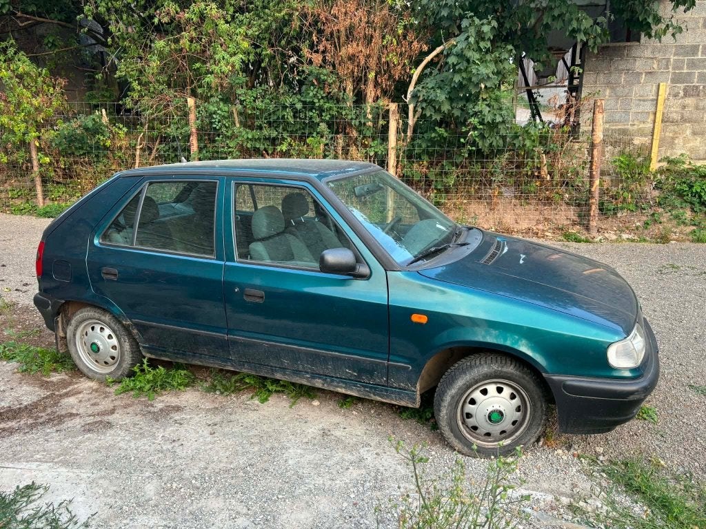 Voiture Skoda, 4 deurs, Particulier, Groen, Felicia
