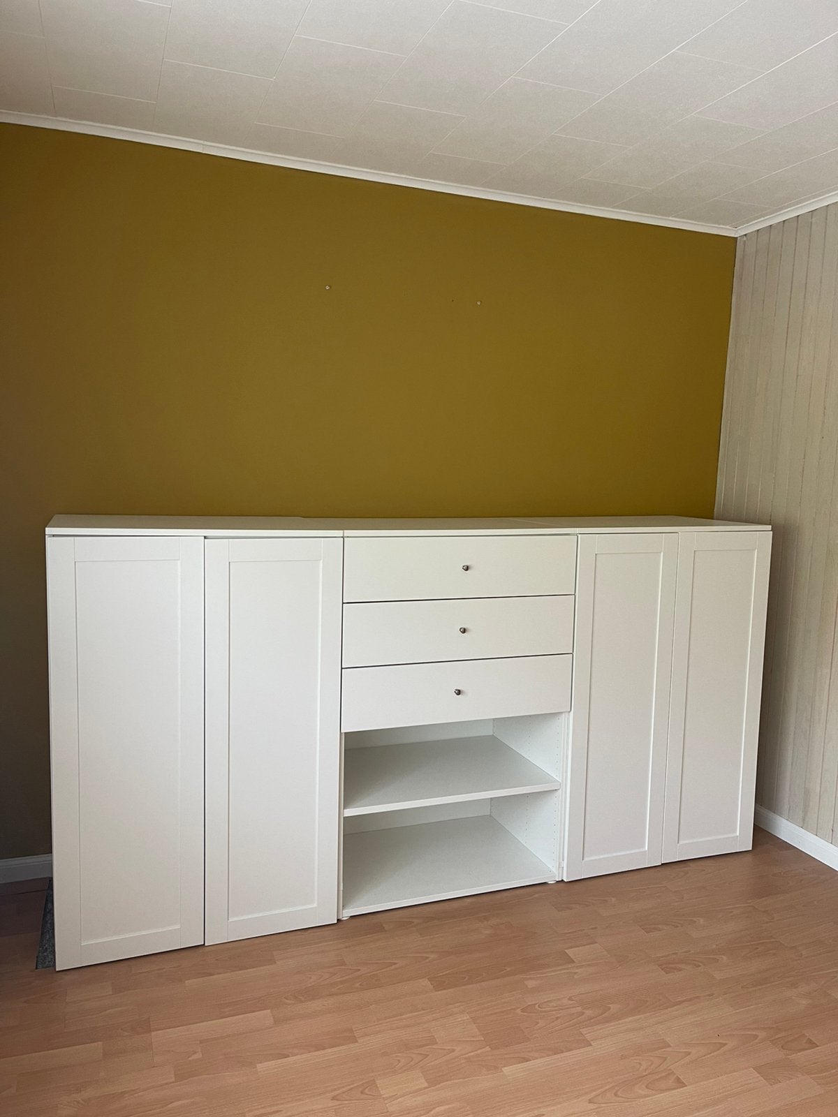 Kast ikea, Ophalen, Zo goed als nieuw