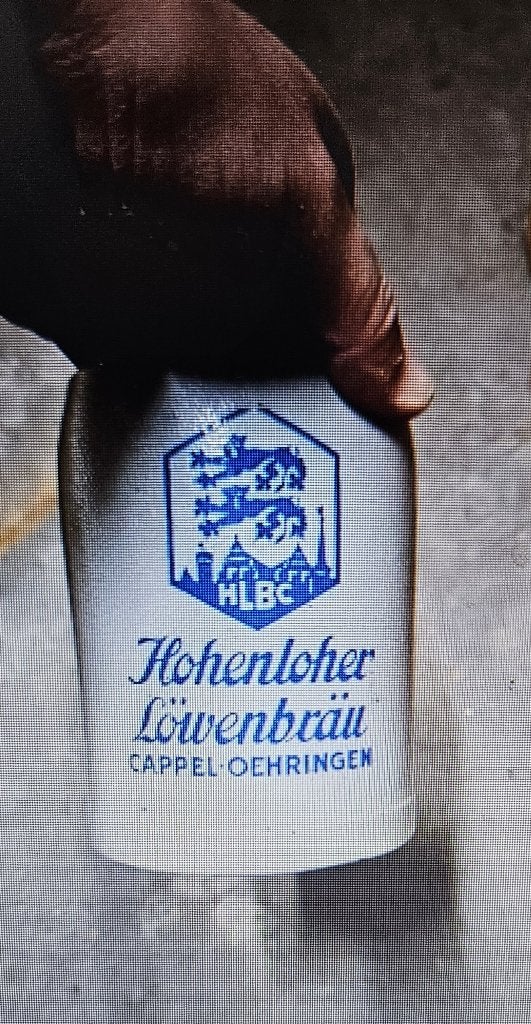 chopes à bière, Enlèvement, Chope(s)