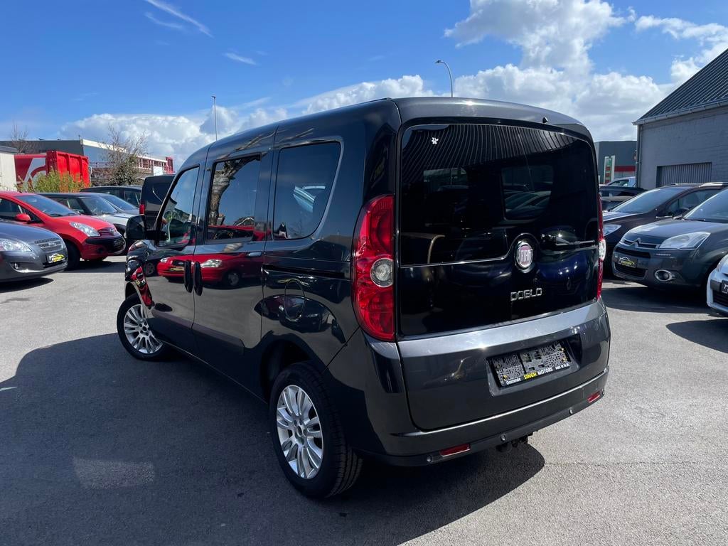 Fiat Doblo 1.6D | Airco | Trekhaak | 1 eigenaar | 5plaats |, Euro 5, Stof, Doblo, Zwart