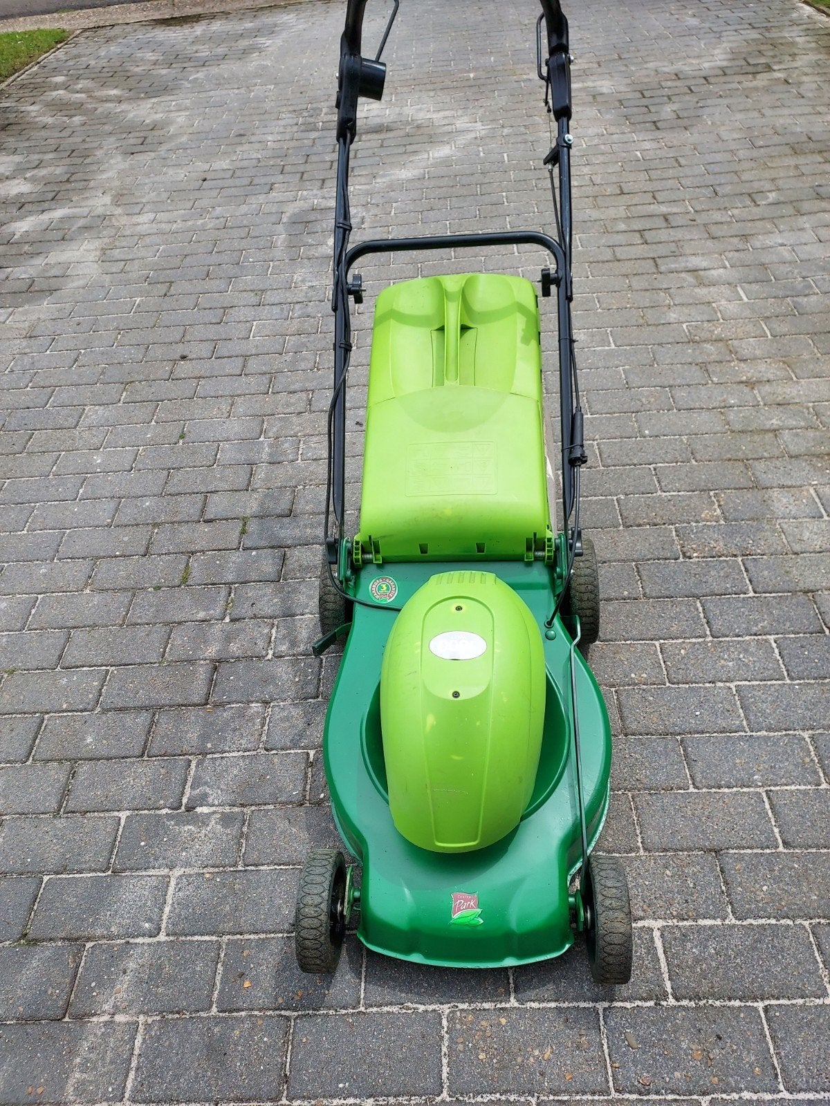 Grasmachine, Tuin en Terras, Ophalen of Verzenden