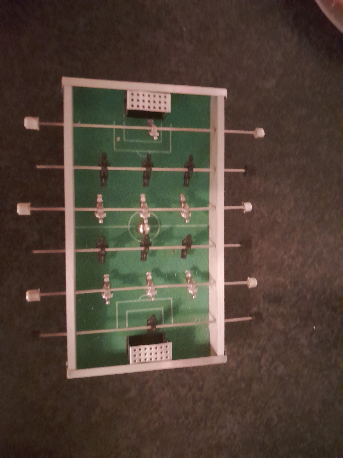 Klein vintage tafelvoetbal uit frankrijk handgemaakt, Ophalen of Verzenden