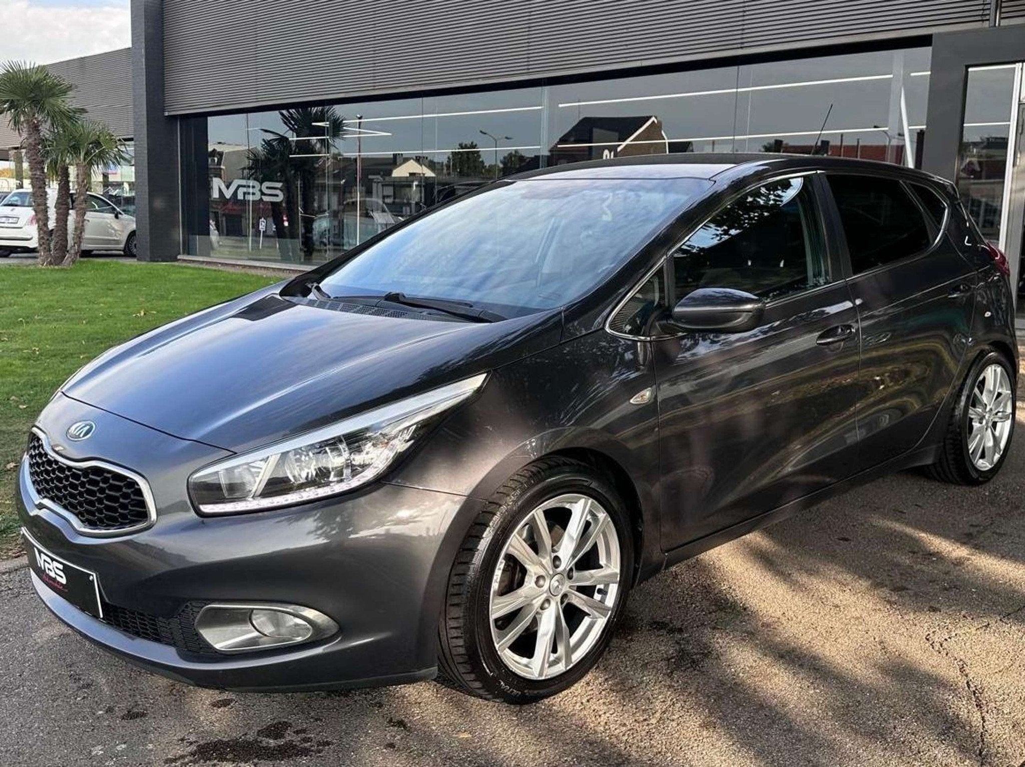 Kia Ceed / cee'd *LED* CAMERA* NAVI* CRUISE* GARANTIE 12 MOI, Autos, 94 kW, Achat, Capteur de stationnement, Entreprise