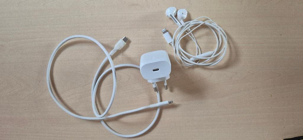 Iphone Belkin lader + kabel, Enlèvement ou Envoi, Comme neuf, Apple iPhone