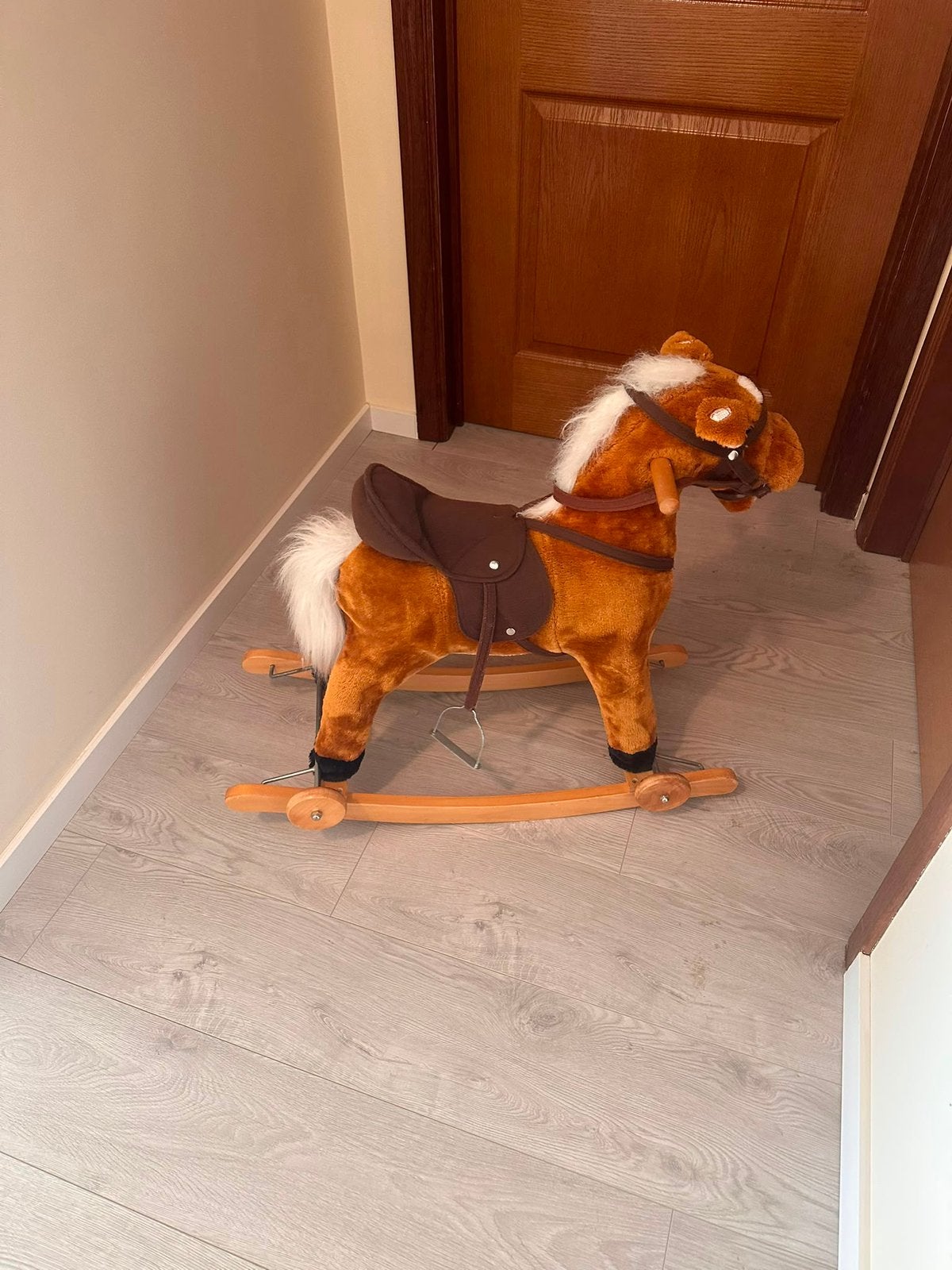 Cheval é bascule, Ophalen, Zo goed als nieuw