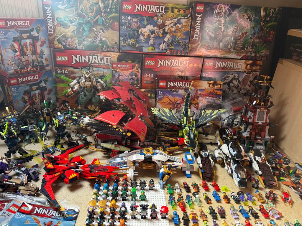 Heel groot lego ninjago lot, Kinderen en Baby's, Speelgoed | Duplo en Lego, Ophalen, Lego, Zo goed als nieuw, Ninjago