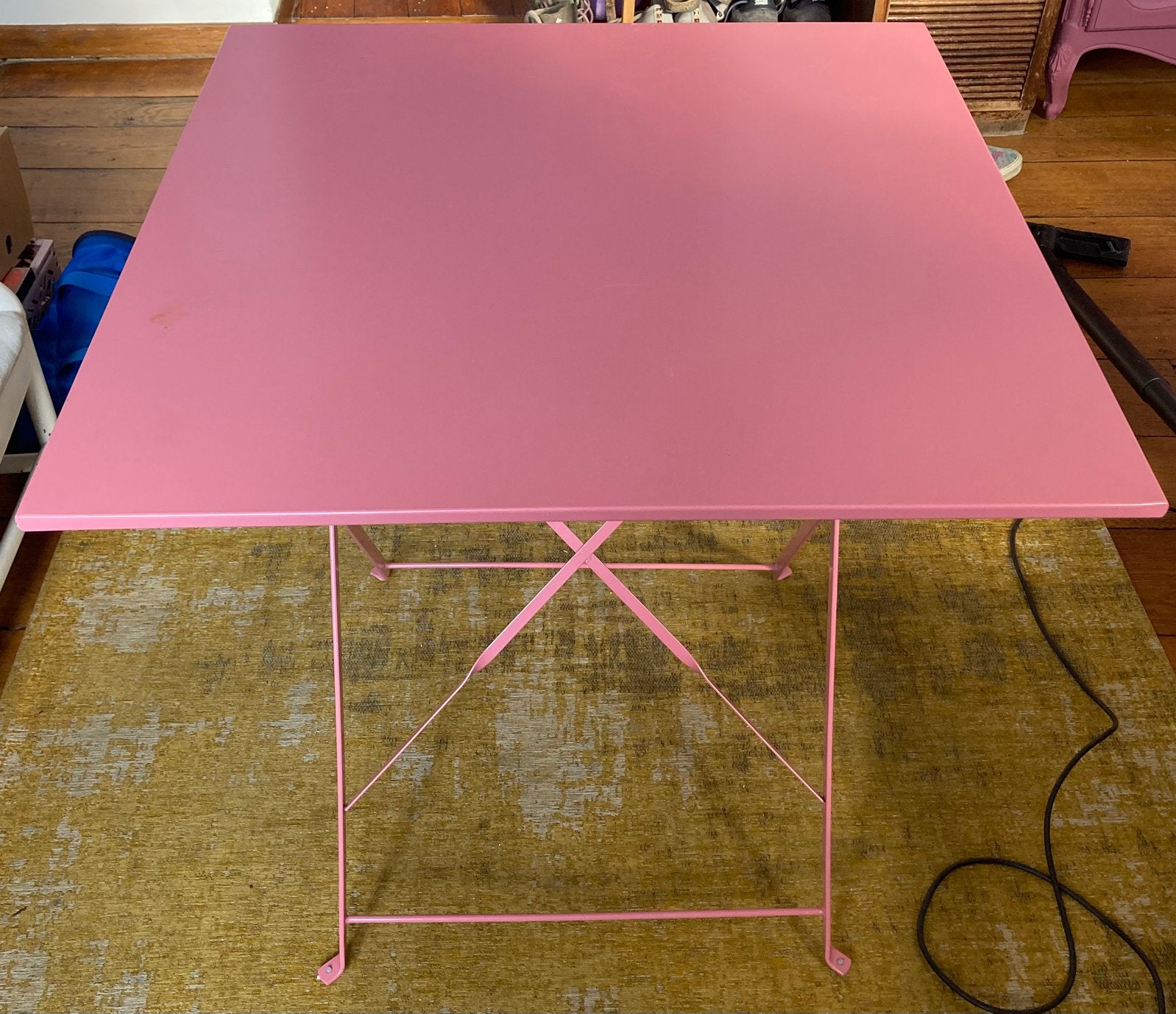 TABLE METALLIQUE CARRÉE 69,5 cms, Enlèvement, Utilisé