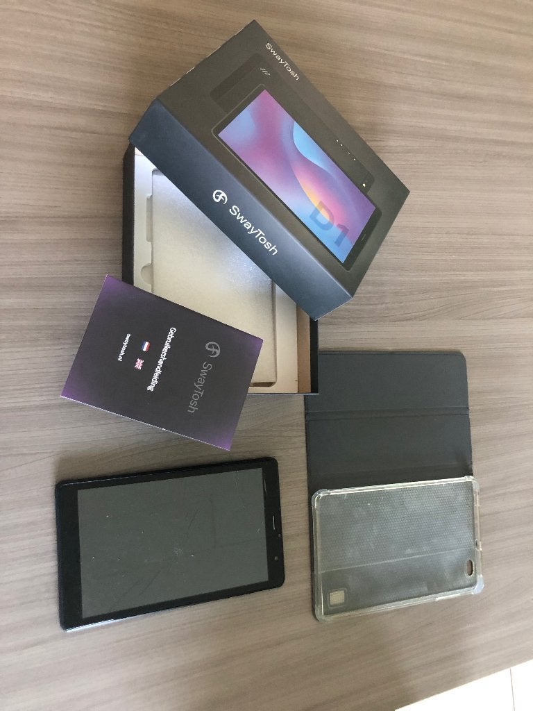 Tablet waar simkaart in kan (met barst), Ophalen of Verzenden, Gebruikt