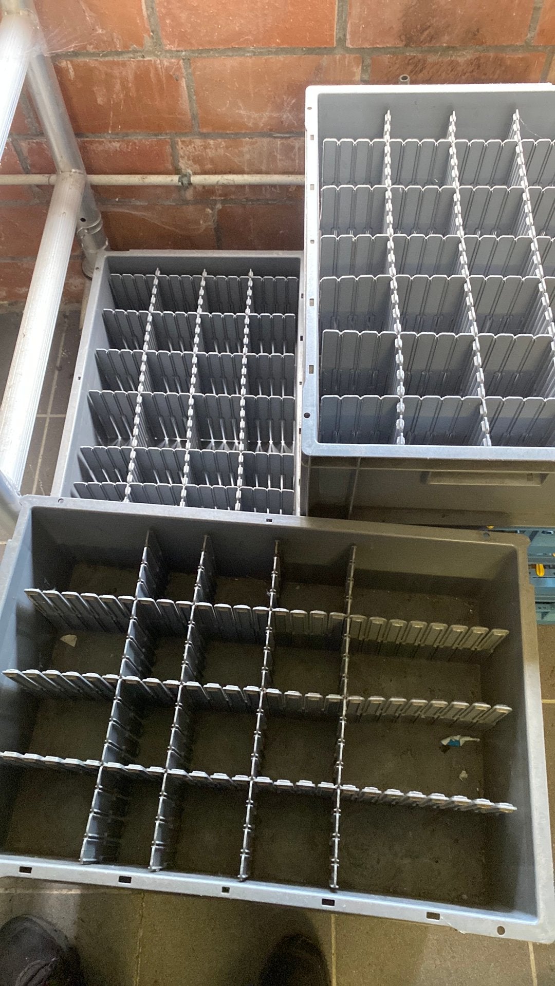 5 Stapelboxen bierglazen, Ophalen, Zo goed als nieuw