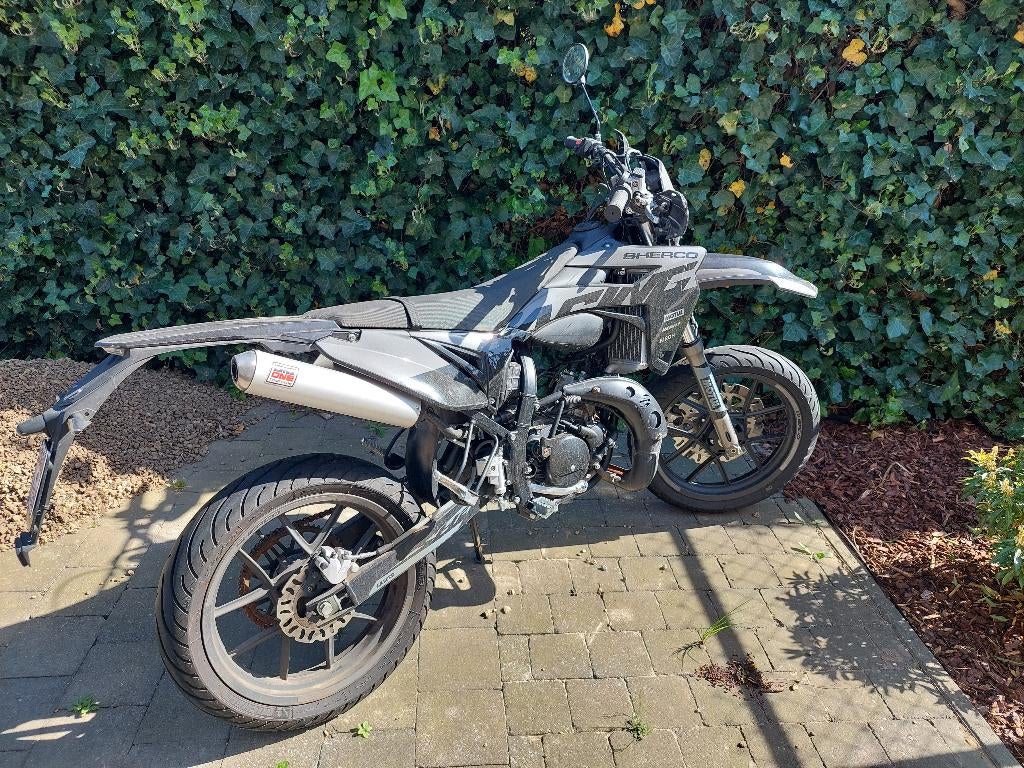 Sherco Black Moon, Fietsen en Brommers, Brommers | Crossbrommers, 6 versnellingen, Gebruikt, 50 cc, Ophalen