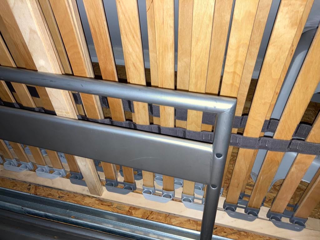 Bed, Ophalen, Gebruikt, 200 cm, 140 cm