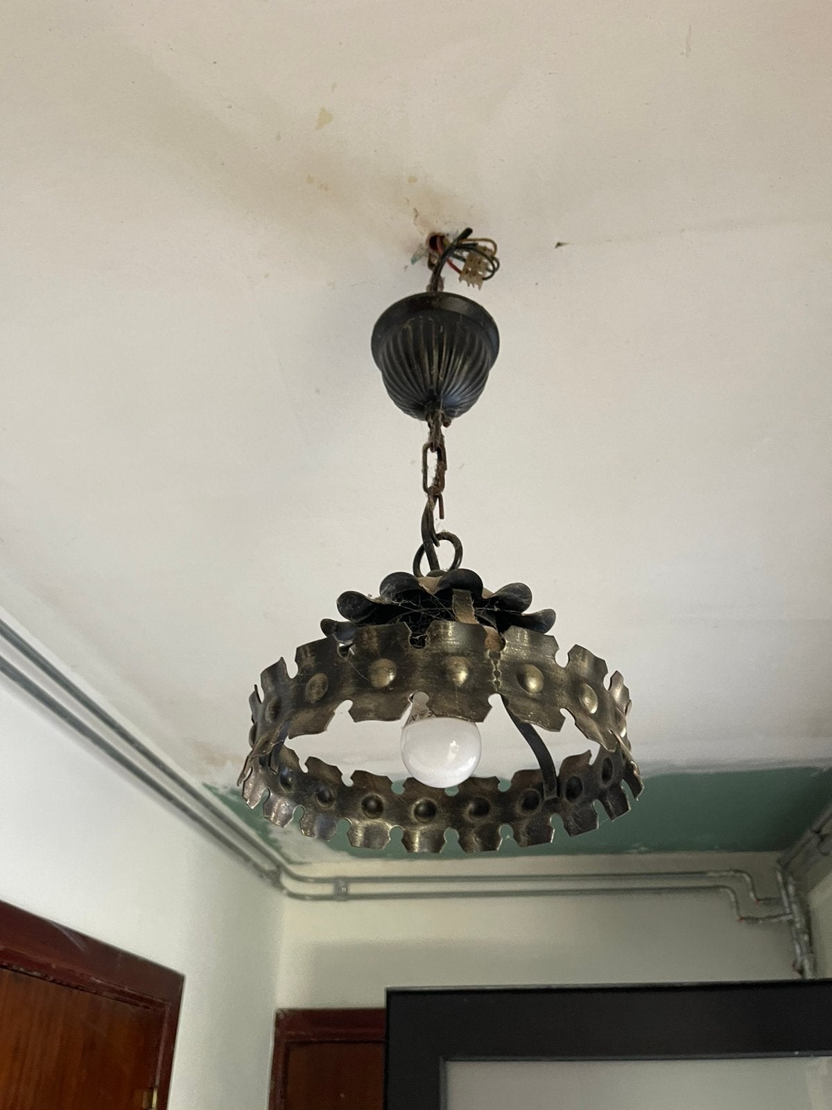 Rustieke smeedijzeren hanglamp – vintage, Ophalen, Zo goed als nieuw
