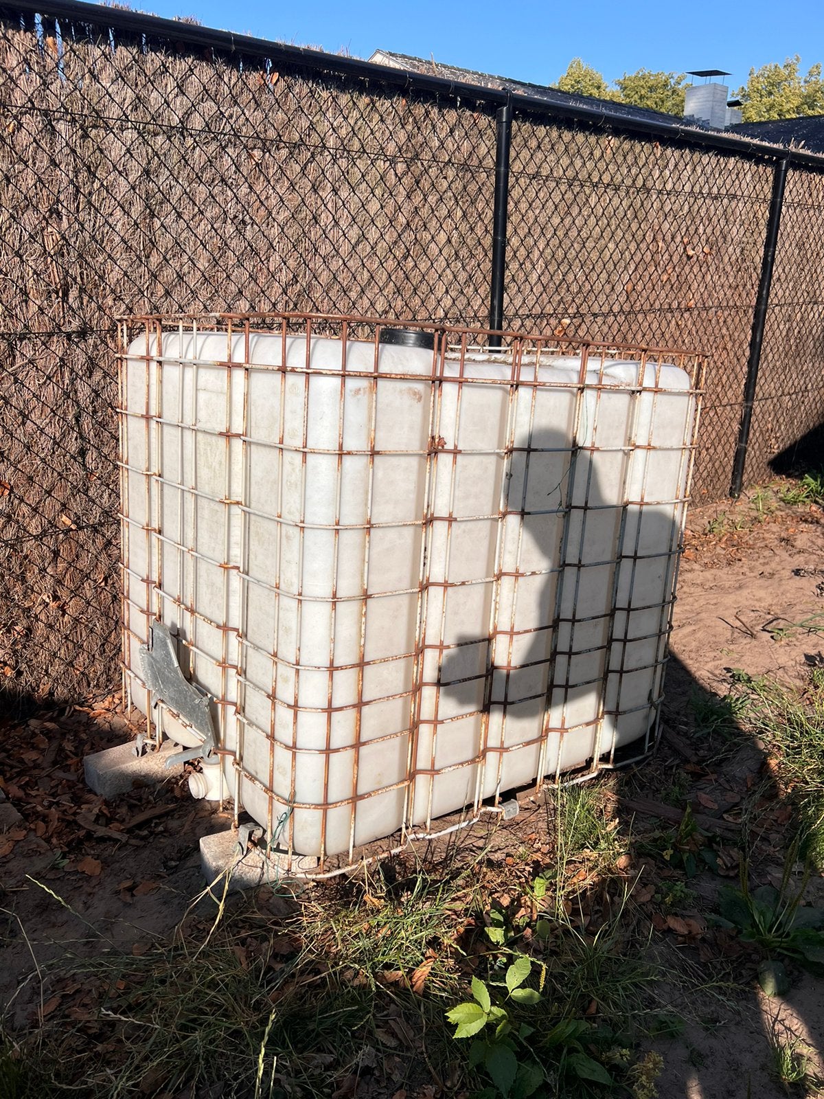 Watercontainer 1000L, Tuin en Terras, Ophalen, Gebruikt, Met kraantje, 150 liter of meer