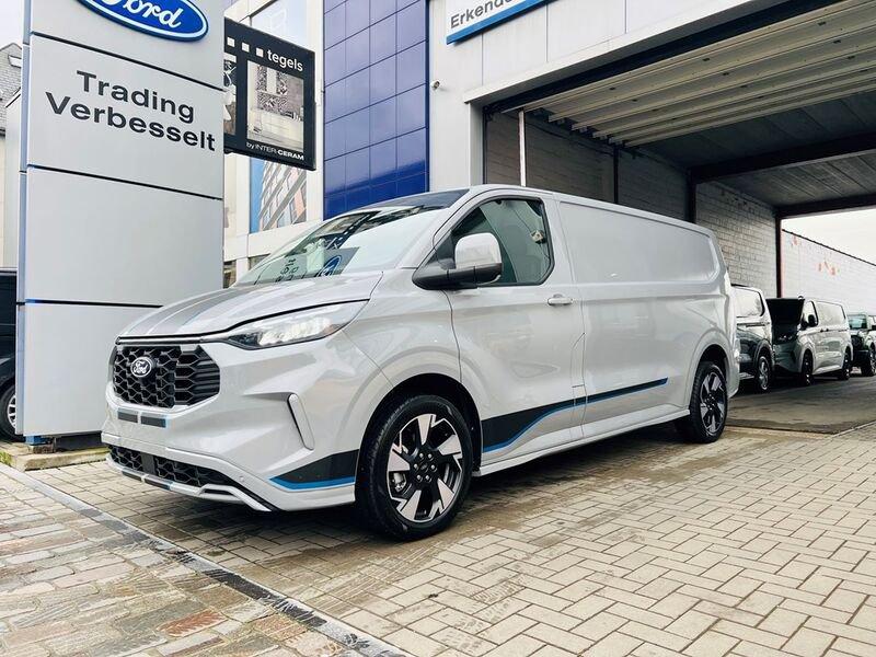 Ford Transit Custom, Auto's, Automaat, Monovolume, Zwart, 4 cilinders